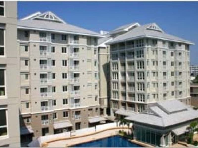 The Bangkok Narathiwas Ratchanakarint photo #6