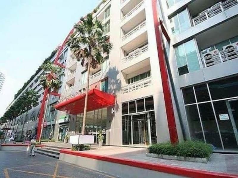 The TRENDY Condominium photo #11