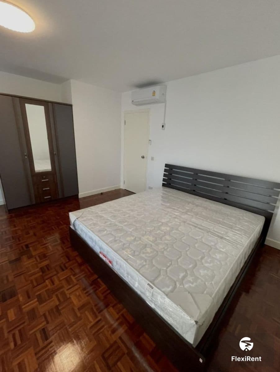 ริเวียร่า  คอนโดมิเนียม (Riviera Condominium ) รูปที่ 2