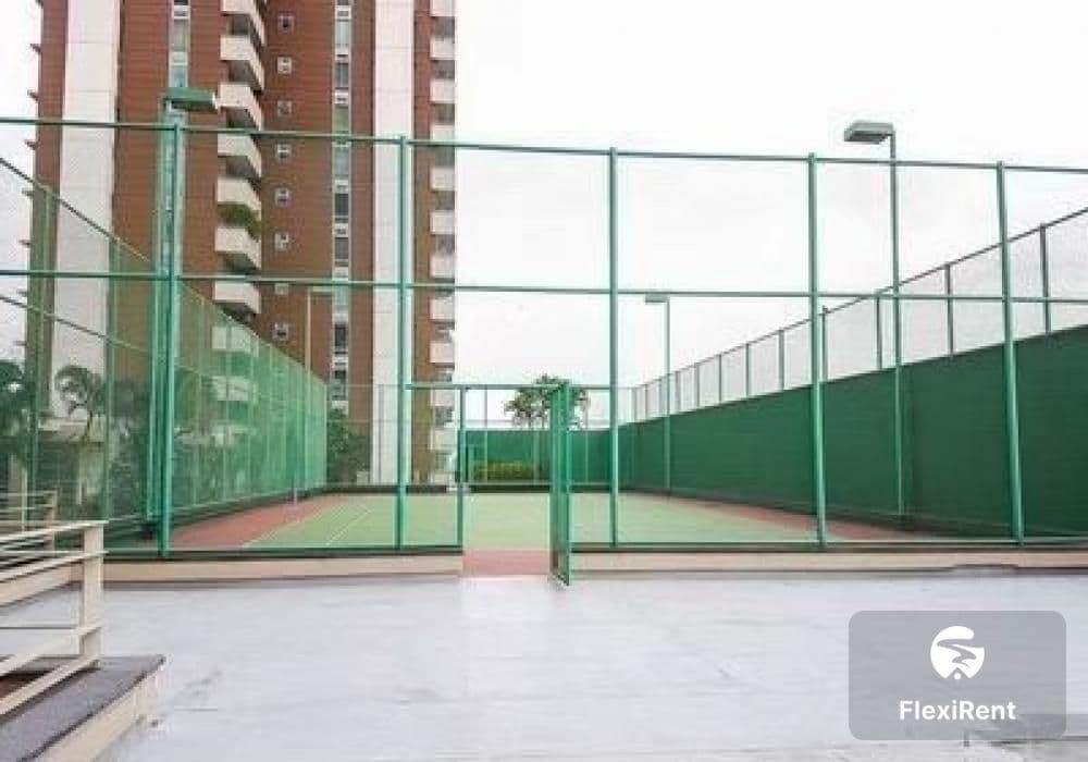 Riviera Condominium photo #8