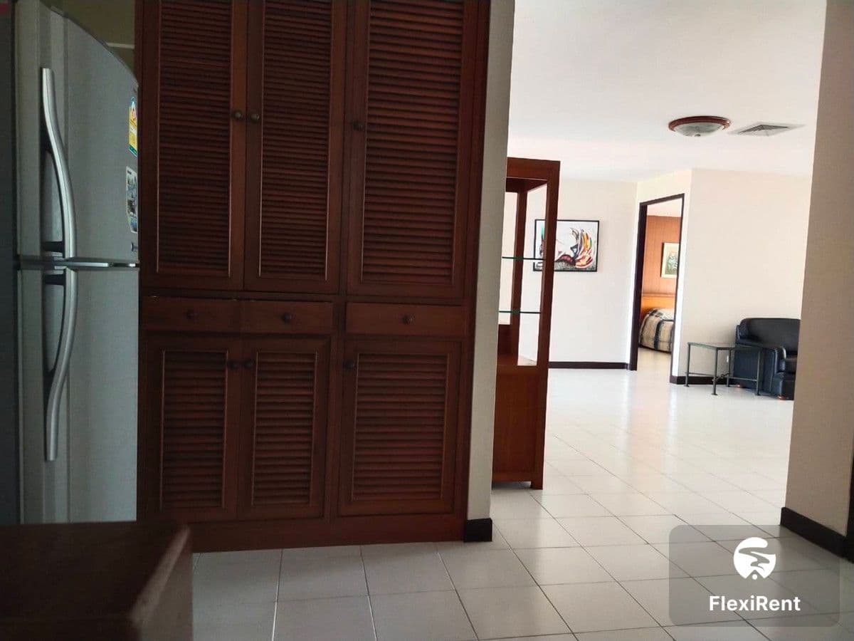 Rama Harbour View Condominium photo #8