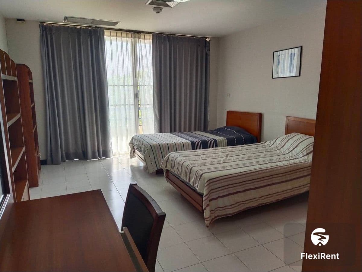 Rama Harbour View Condominium photo #12