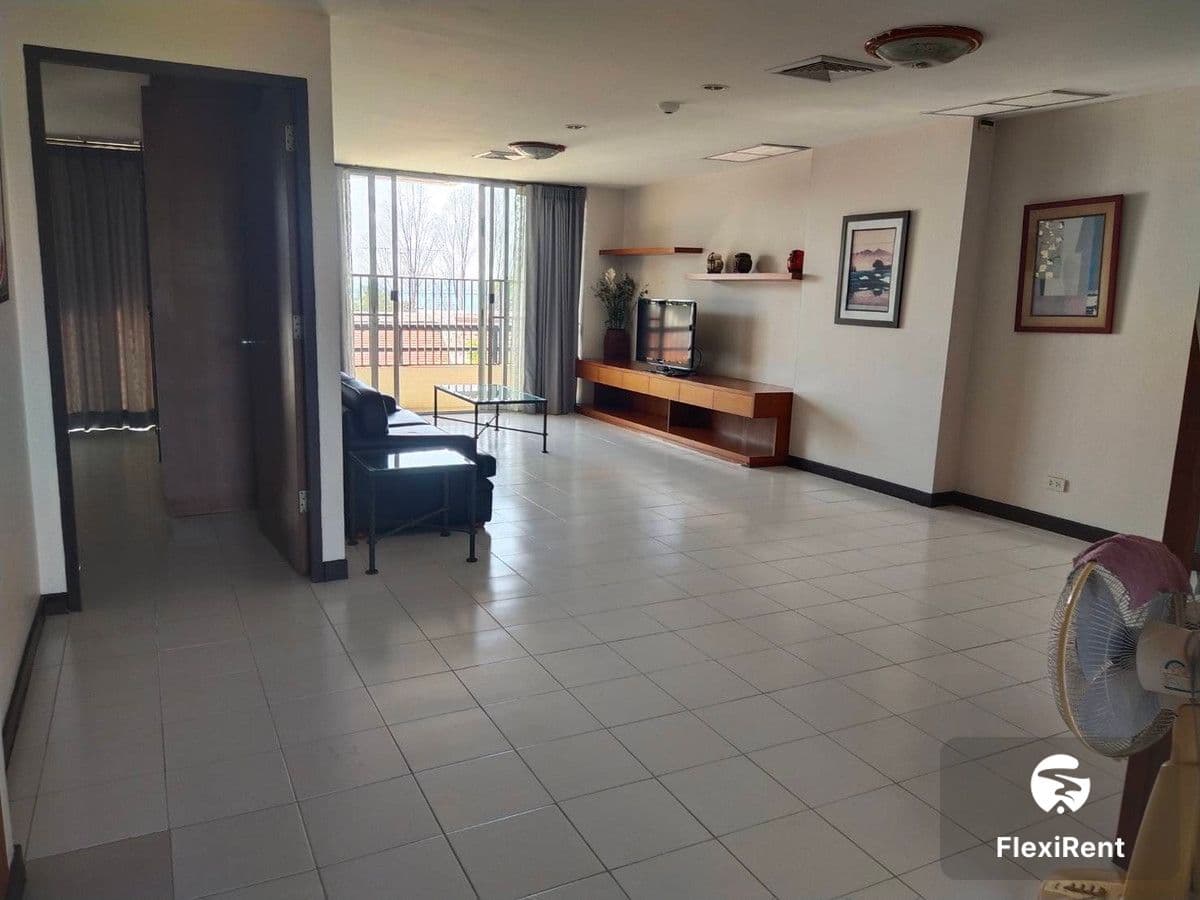 Rama Harbour View Condominium photo #18