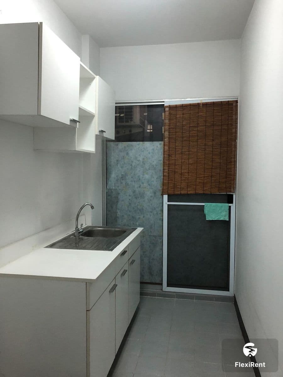 The Kith Khlong Luang photo #8