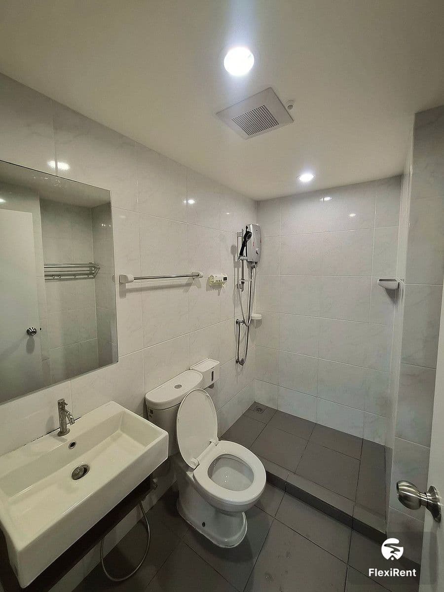 Grene Donmuang - Songprapha photo #16