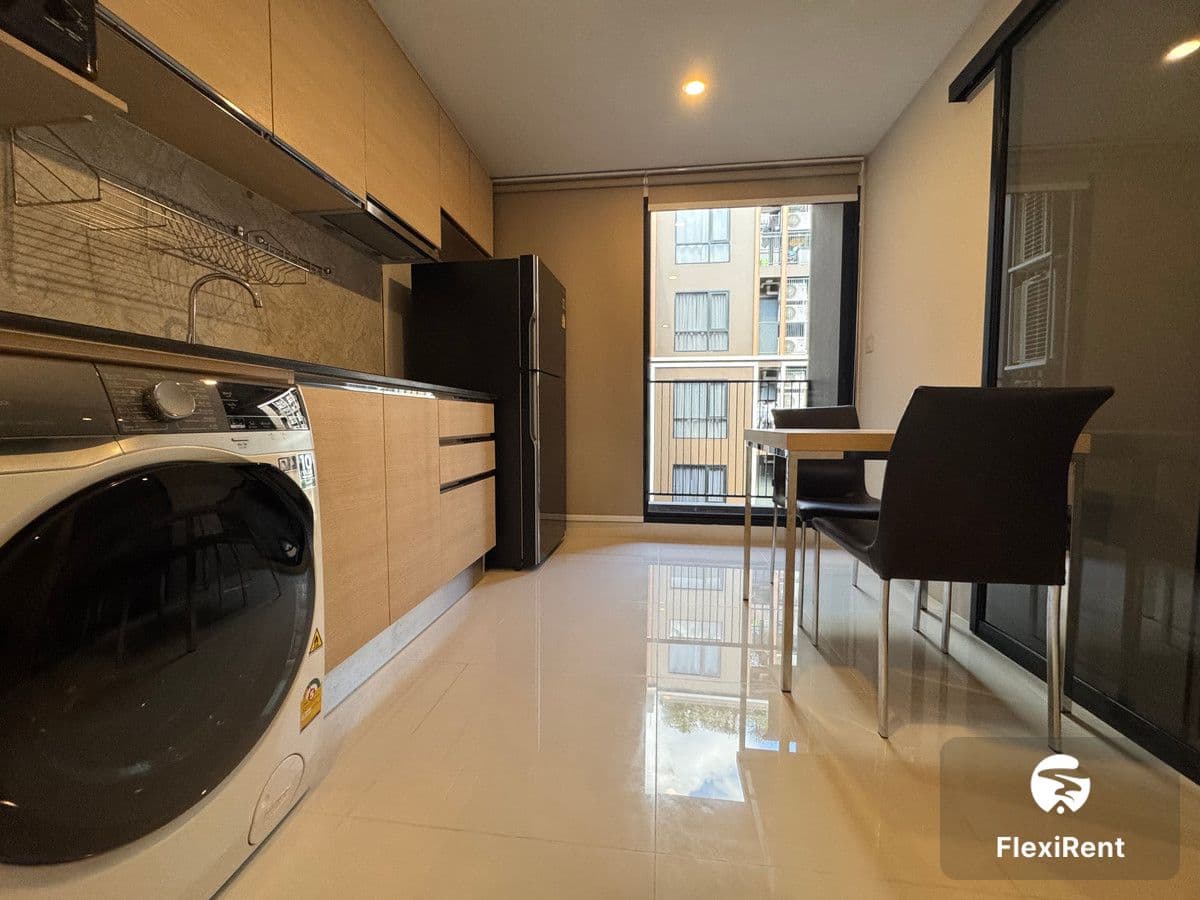 The Shade Sathorn 1 Image 4