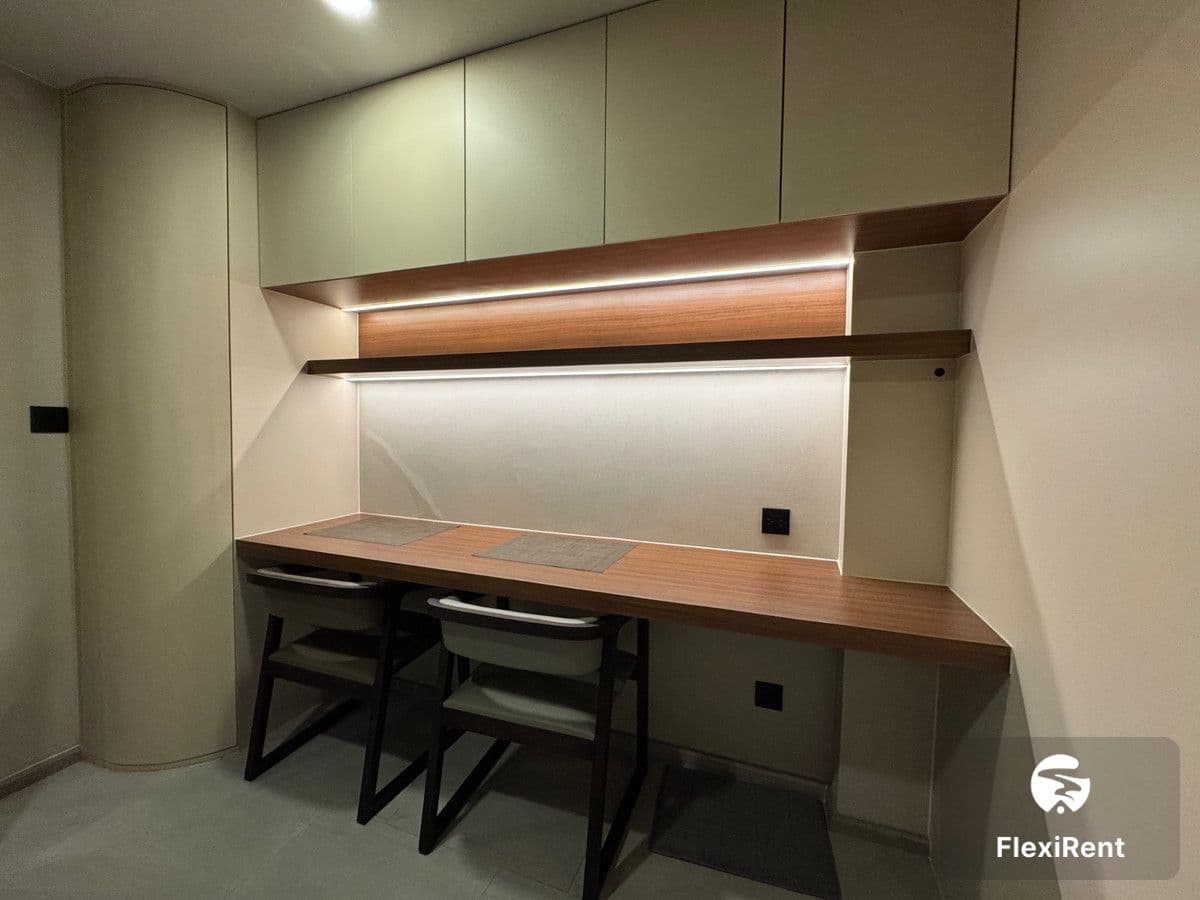 Cooper Siam photo #10