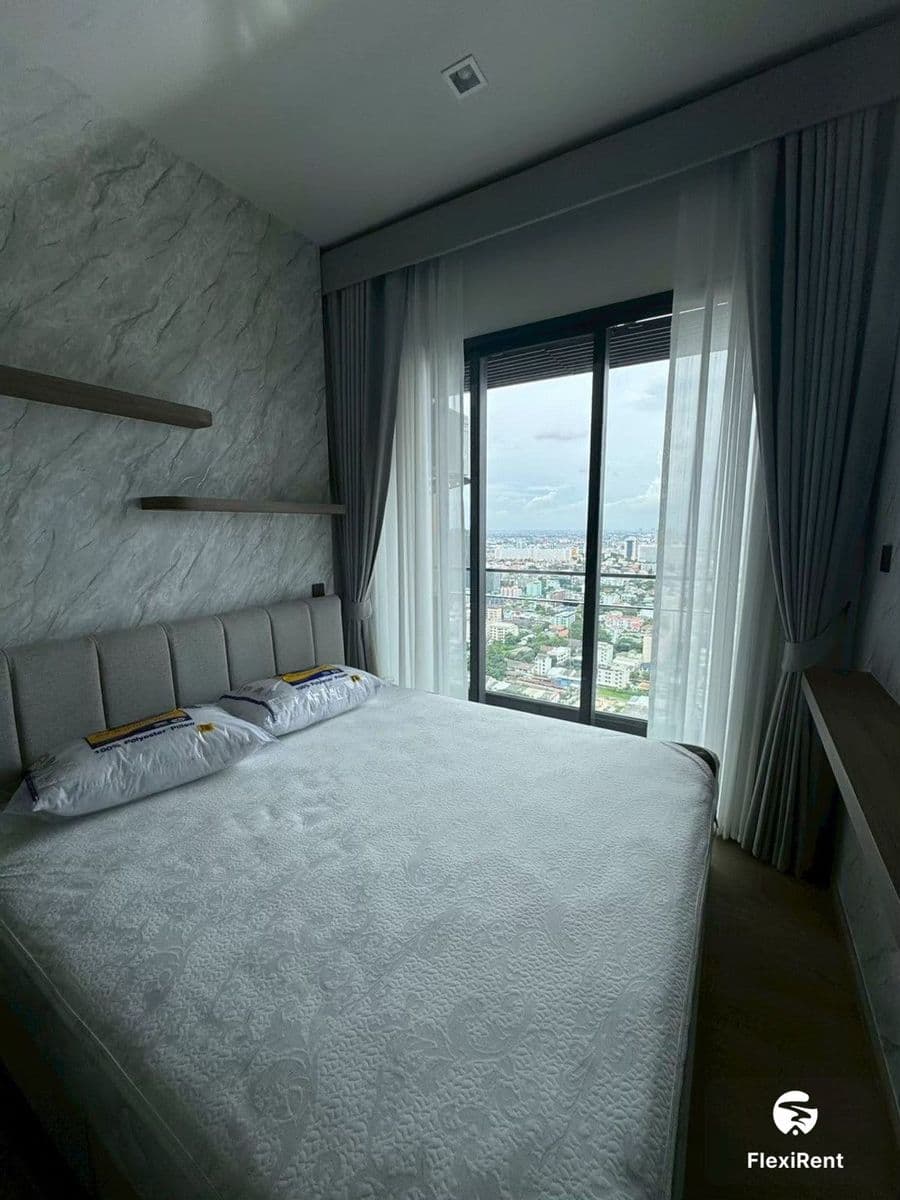 The Crest Park Residences Image 3