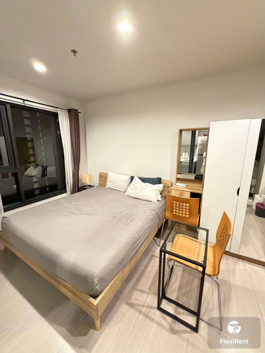 Life Asoke Hype Image 1