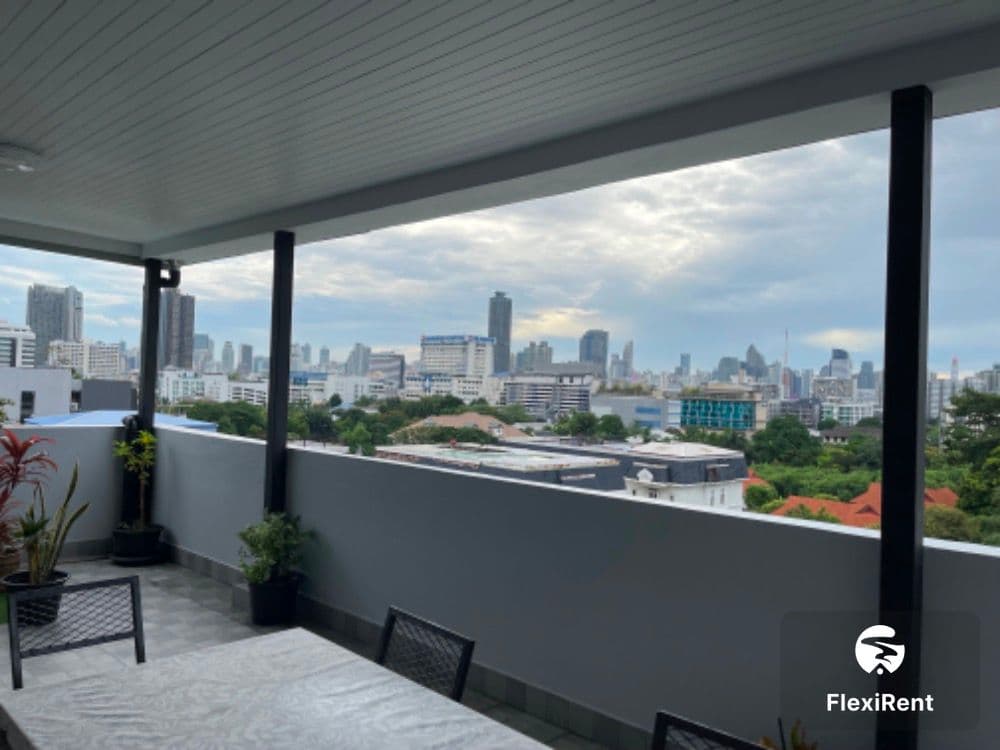 Sun Palace Condominium photo #7