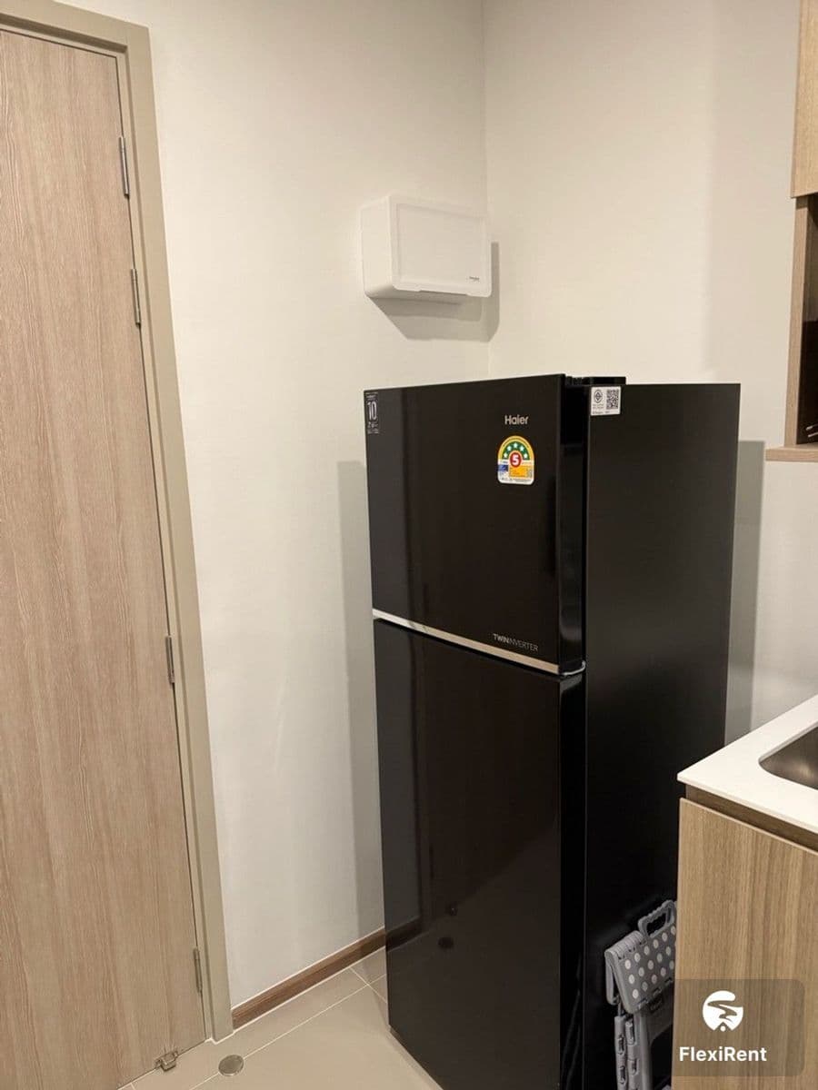 Life Rama 4 - Asoke photo #7