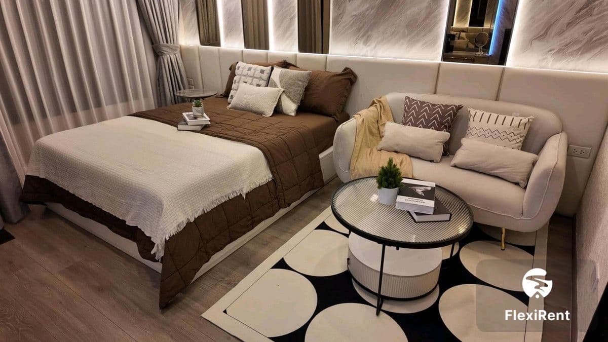 SOHO Bangkok Ratchada Image 1