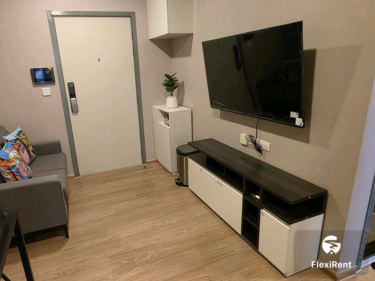 Chewathai Pinklao photo #6