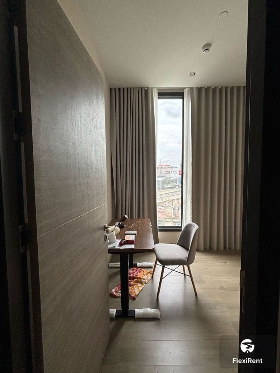 The Crest Park Residences photo #10