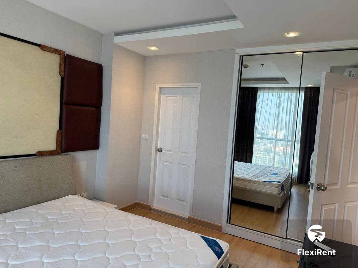 Life @ Ladprao 18 photo #11