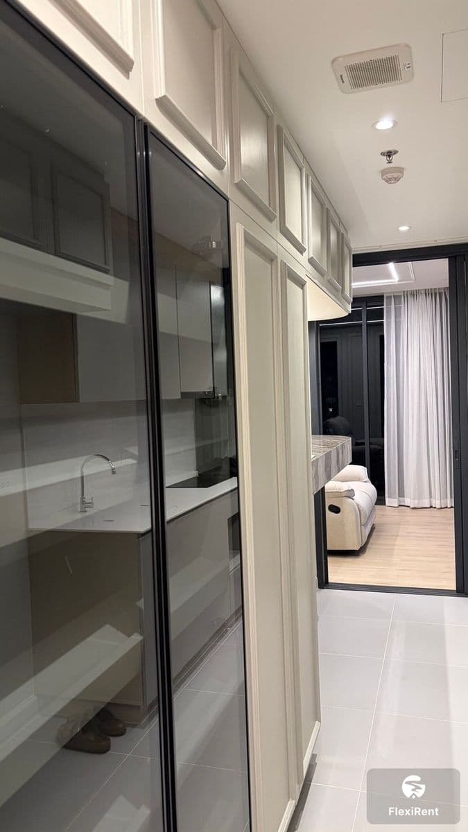 XT Phayathai photo #7