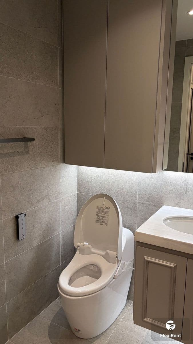 XT Phayathai photo #15