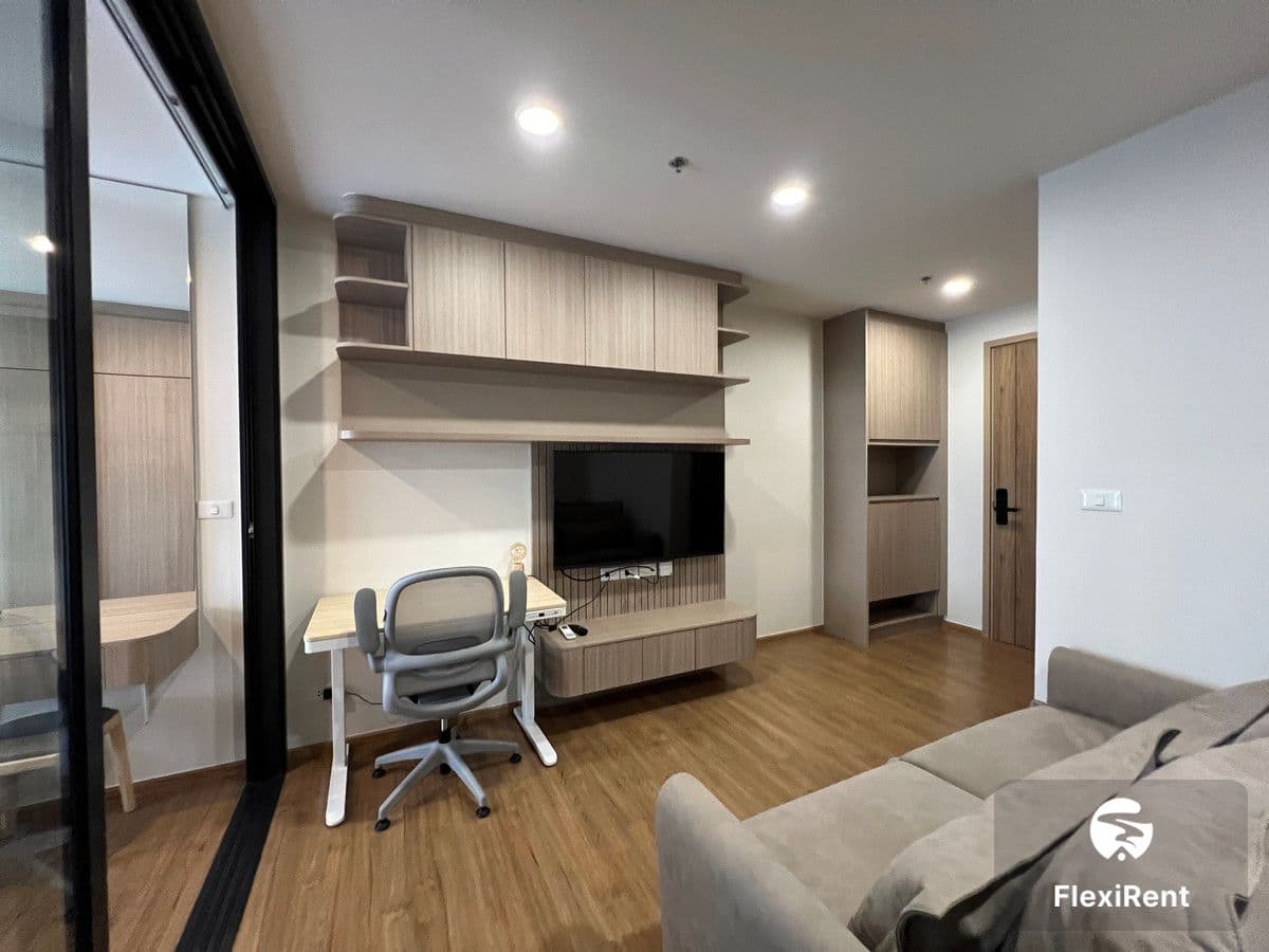 The Line Vibe photo #15