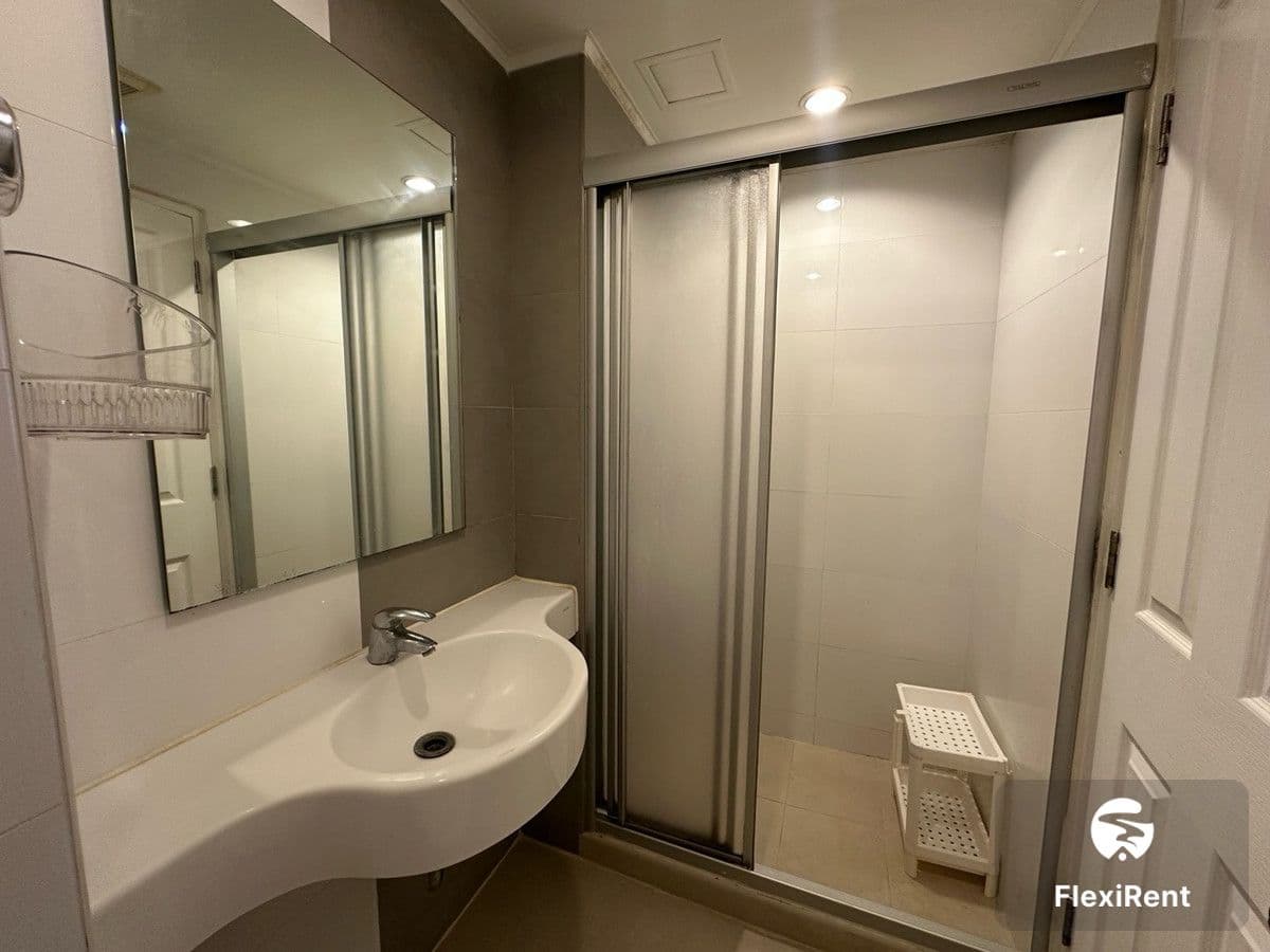 Lumpini Place Ratchayothin photo #7