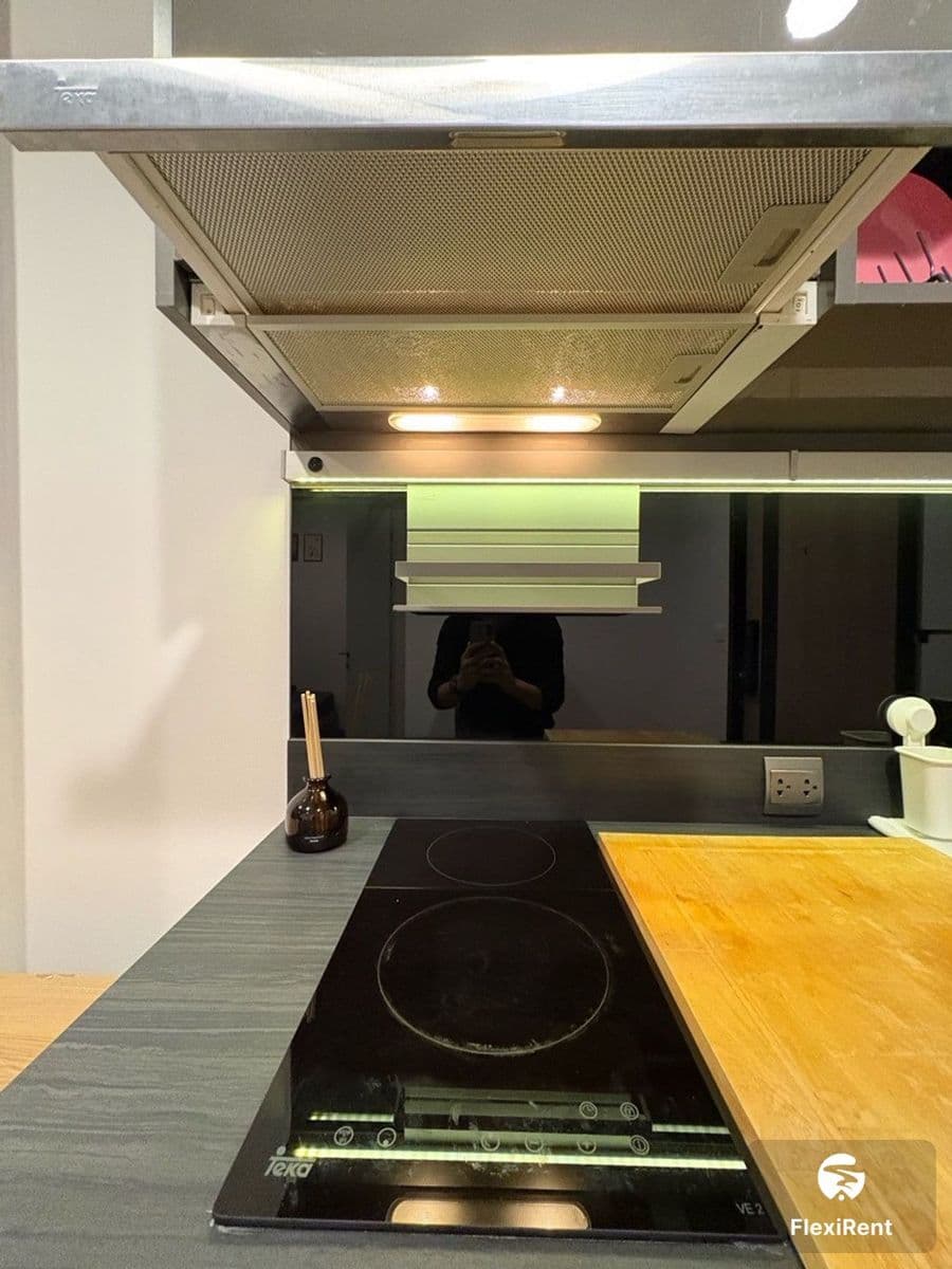 Oka Haus Sukhumvit 36 Image 5