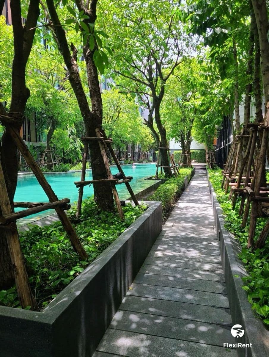 VTARA Sukhumvit 36 Image 4