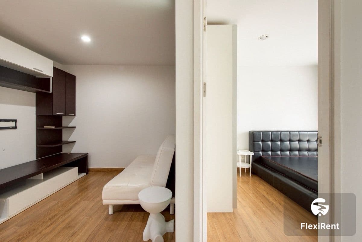 เดอะ คอนเน็กซ์ชั่น (The Connexion) รูปที่ 9