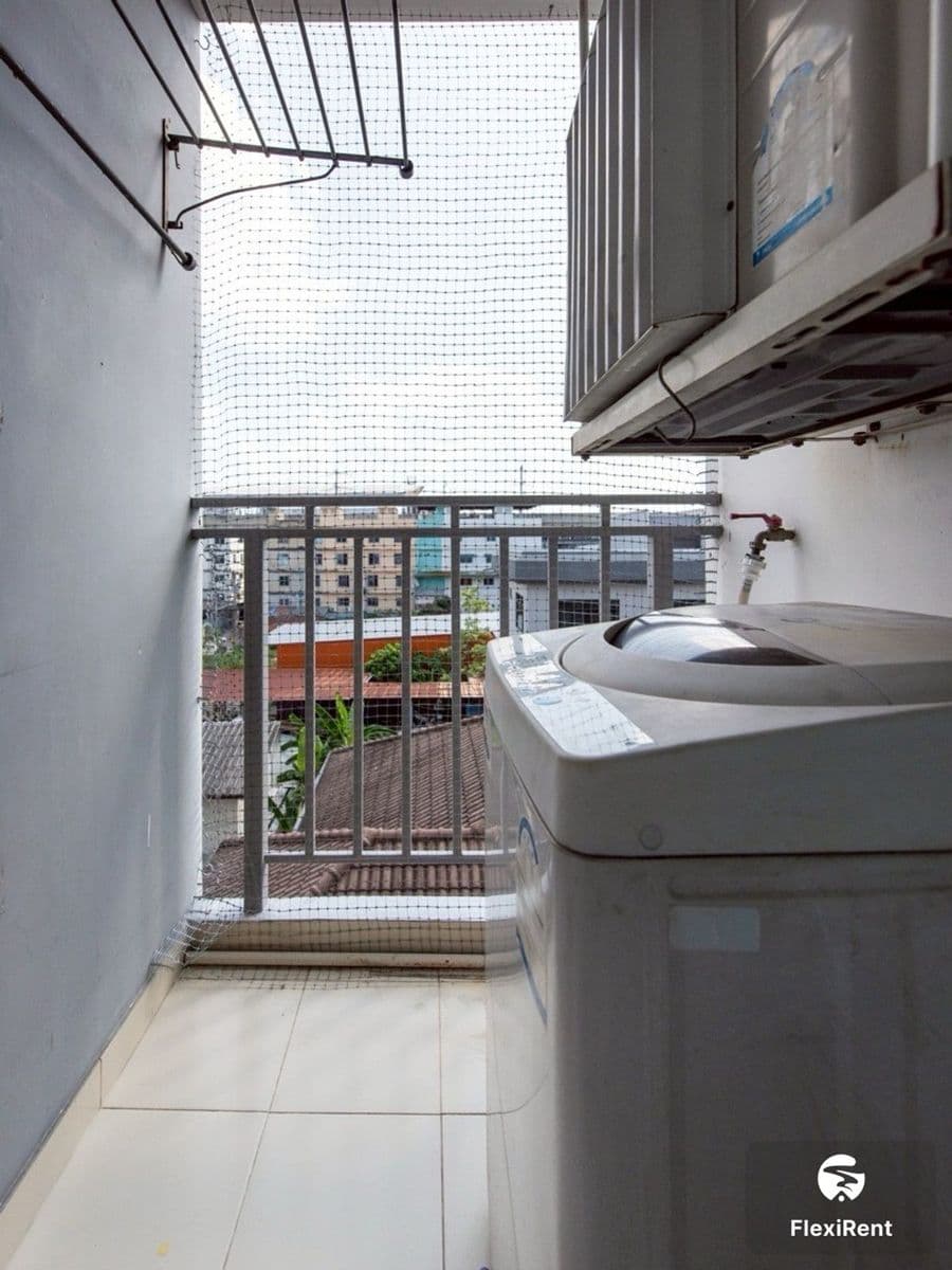 เดอะ คอนเน็กซ์ชั่น (The Connexion) รูปที่ 12