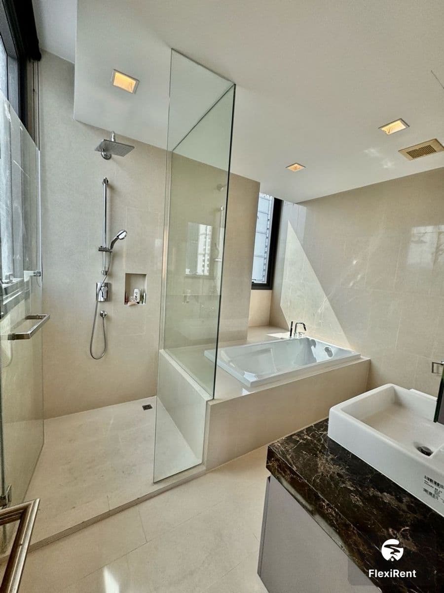 ไฮด์ สุขุมวิท 13 (Hyde Sukhumvit 13) รูปที่ 7