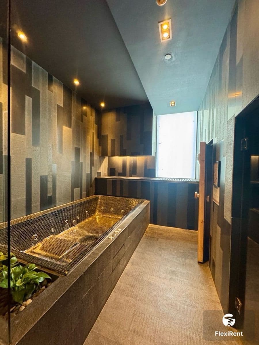 ไฮด์ สุขุมวิท 13 (Hyde Sukhumvit 13) รูปที่ 13