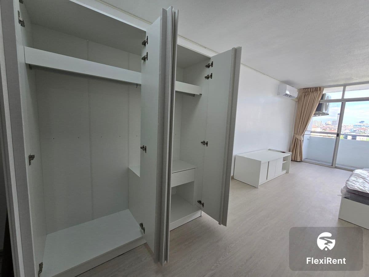 Benjasri Vibhavadi Image 3