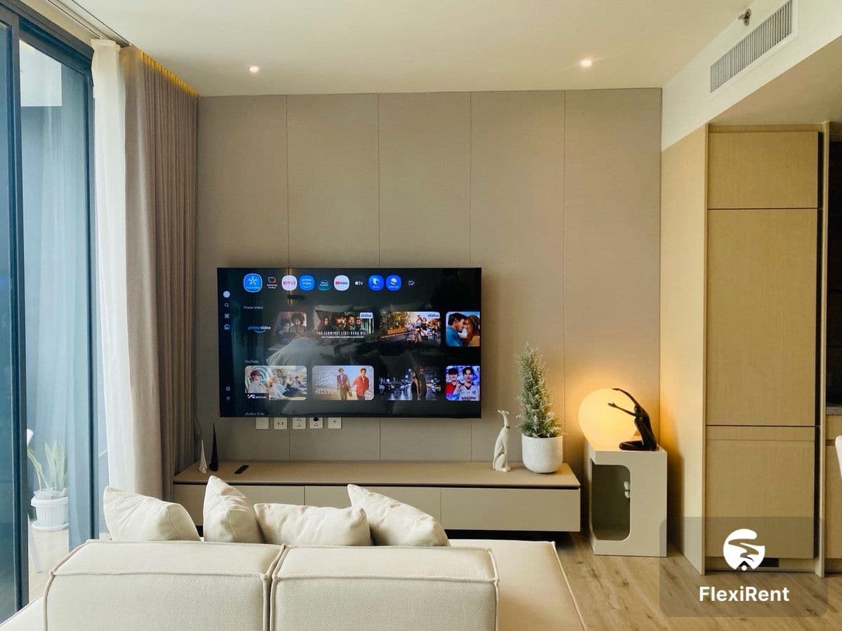 อารมณ์ วงศ์อมาตย์ (AROM WONGAMAT) รูปที่ 8