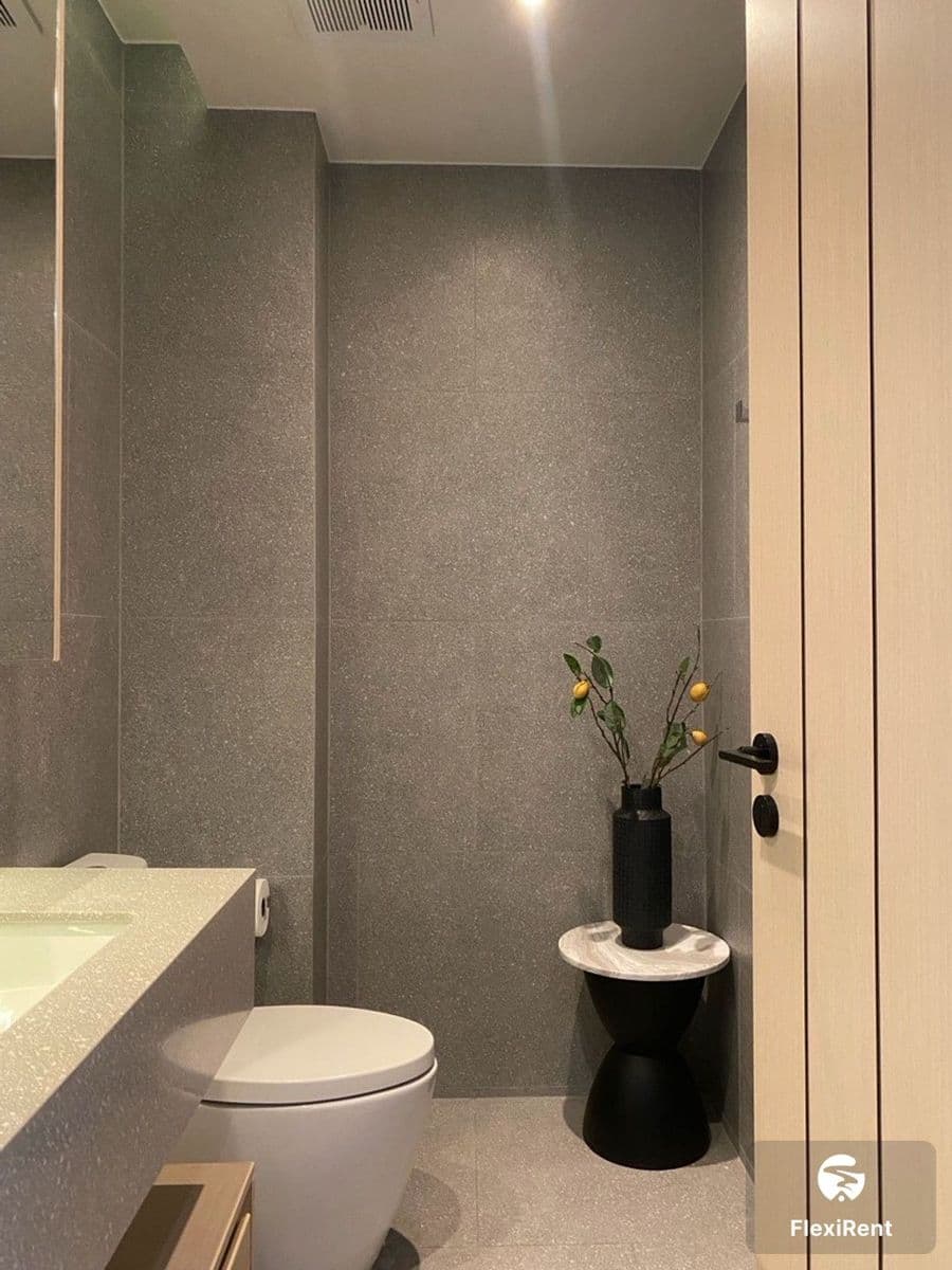 อารมณ์ วงศ์อมาตย์ (AROM WONGAMAT) รูปที่ 14