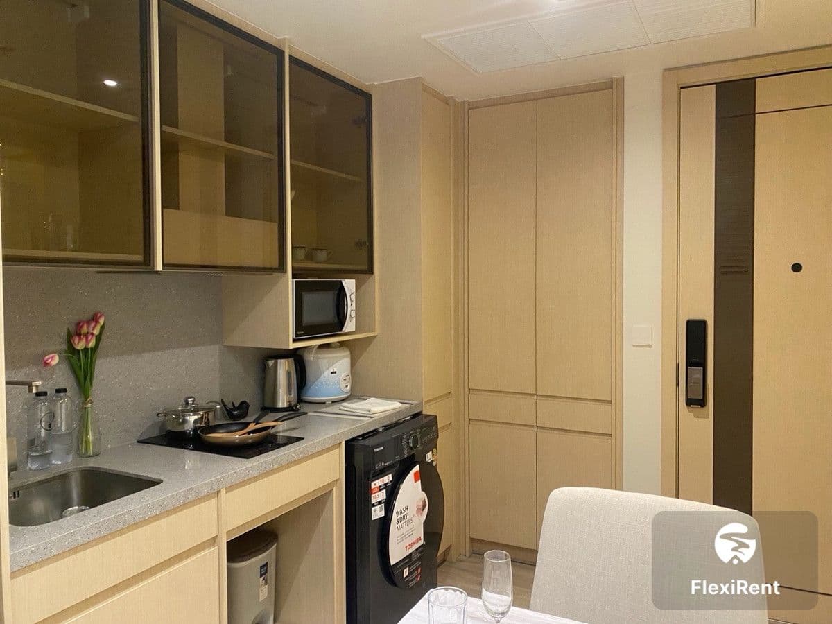 อารมณ์ วงศ์อมาตย์ (AROM WONGAMAT) รูปที่ 28