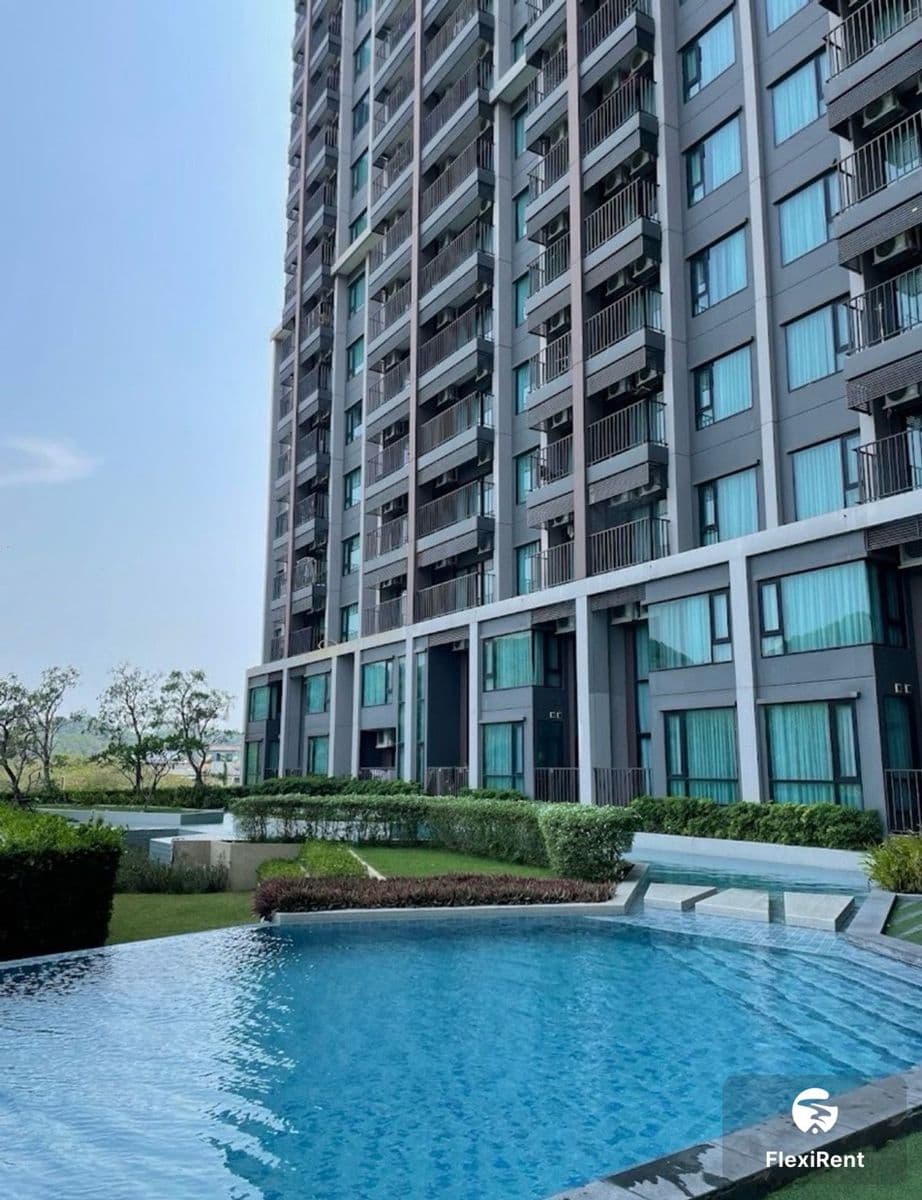 KnightsBridge The Ocean Sriracha photo #7