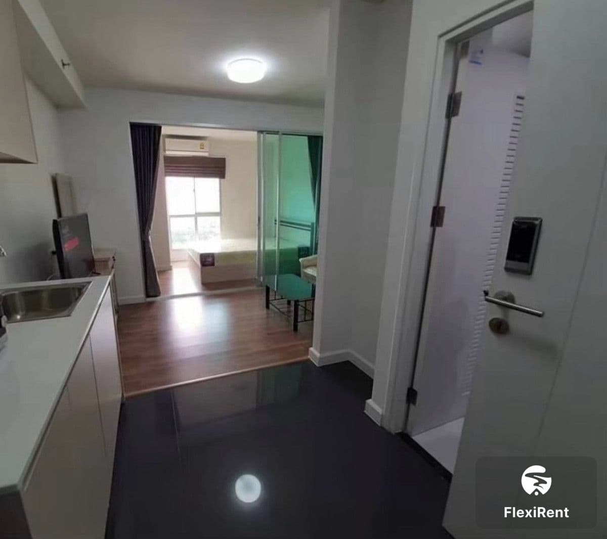 เอ สเปซ มี รัตนาธิเบศร์ (A Space Me Rattanathibet) รูปที่ 1