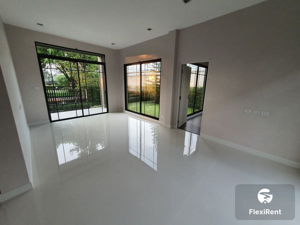 บางกอก บูเลอวาร์ด สาทร - ปิ่นเกล้า 2 (Bangkok Boulevard Sathorn - Pinklao 2) รูปที่ 8