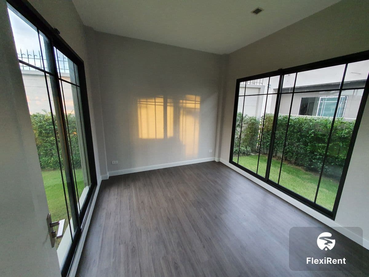 บางกอก บูเลอวาร์ด สาทร - ปิ่นเกล้า 2 (Bangkok Boulevard Sathorn - Pinklao 2) รูปที่ 20