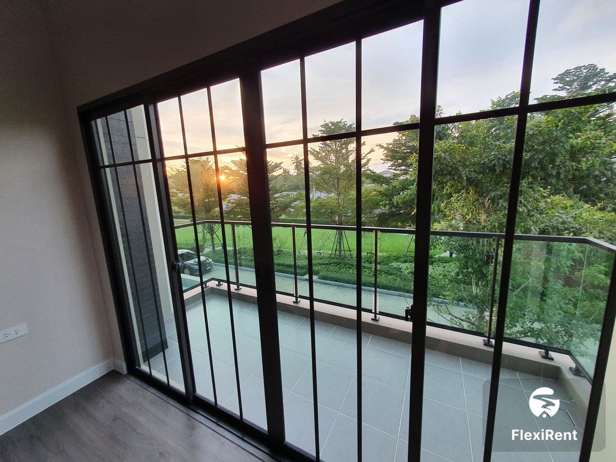 บางกอก บูเลอวาร์ด สาทร - ปิ่นเกล้า 2 (Bangkok Boulevard Sathorn - Pinklao 2) รูปที่ 23