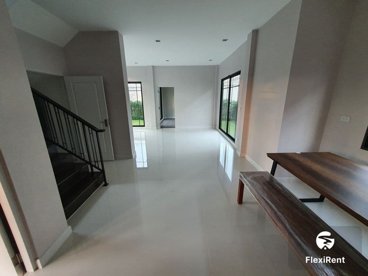 บางกอก บูเลอวาร์ด สาทร - ปิ่นเกล้า 2 (Bangkok Boulevard Sathorn - Pinklao 2) รูปที่ 27