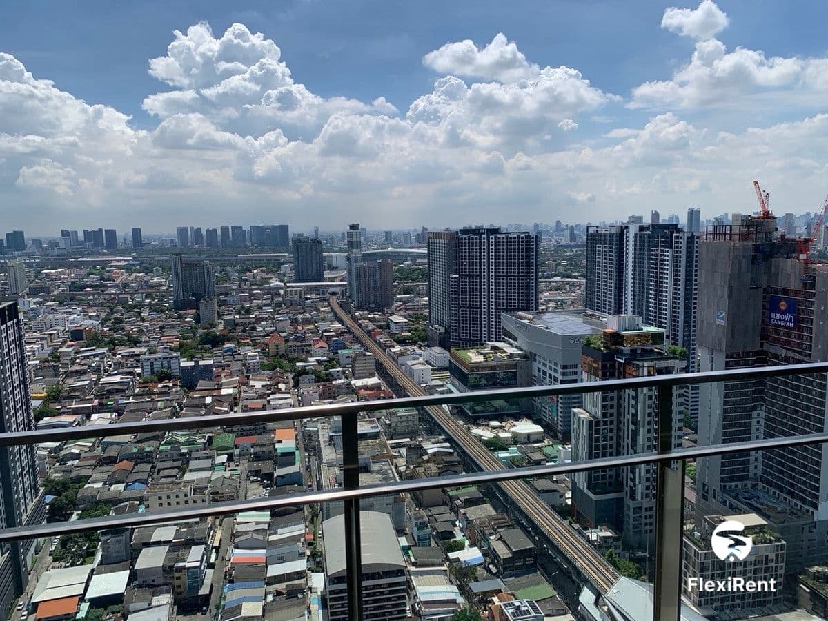 333 ริเวอร์ไซด์ (333 RIVERSIDE) รูปที่ 9