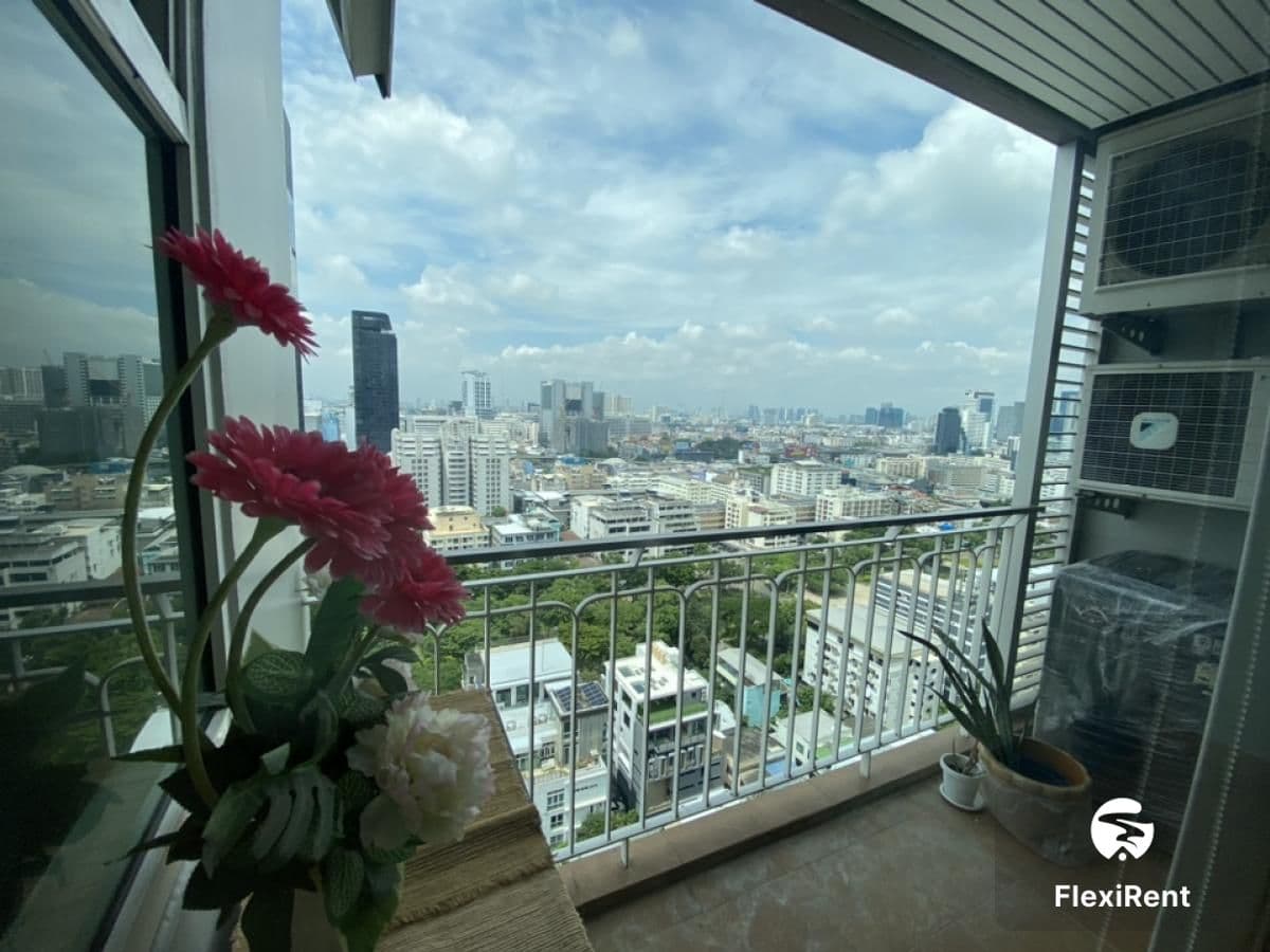 เดอะ คอมพลีท ราชปรารภ (The Complete Rajprarop) รูปที่ 6