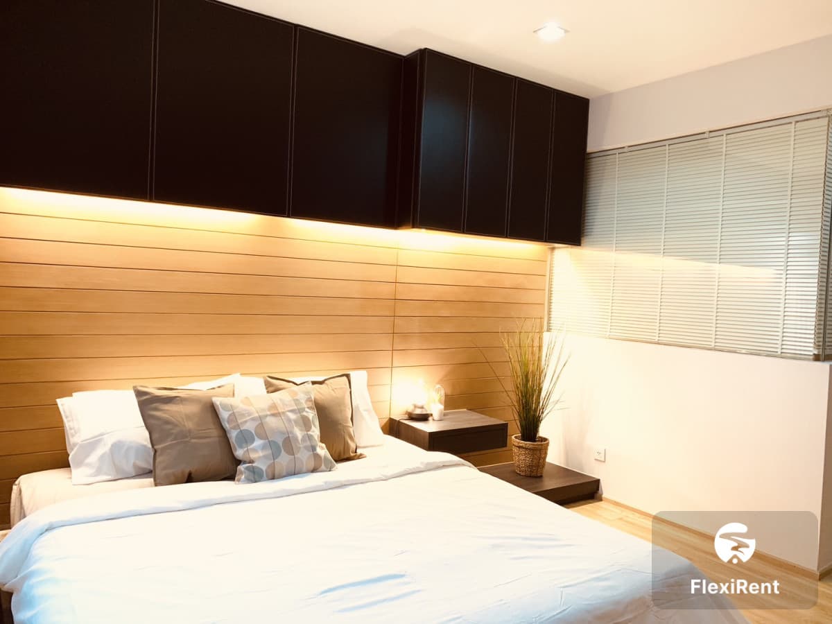 Siri @ Sukhumvit photo #12