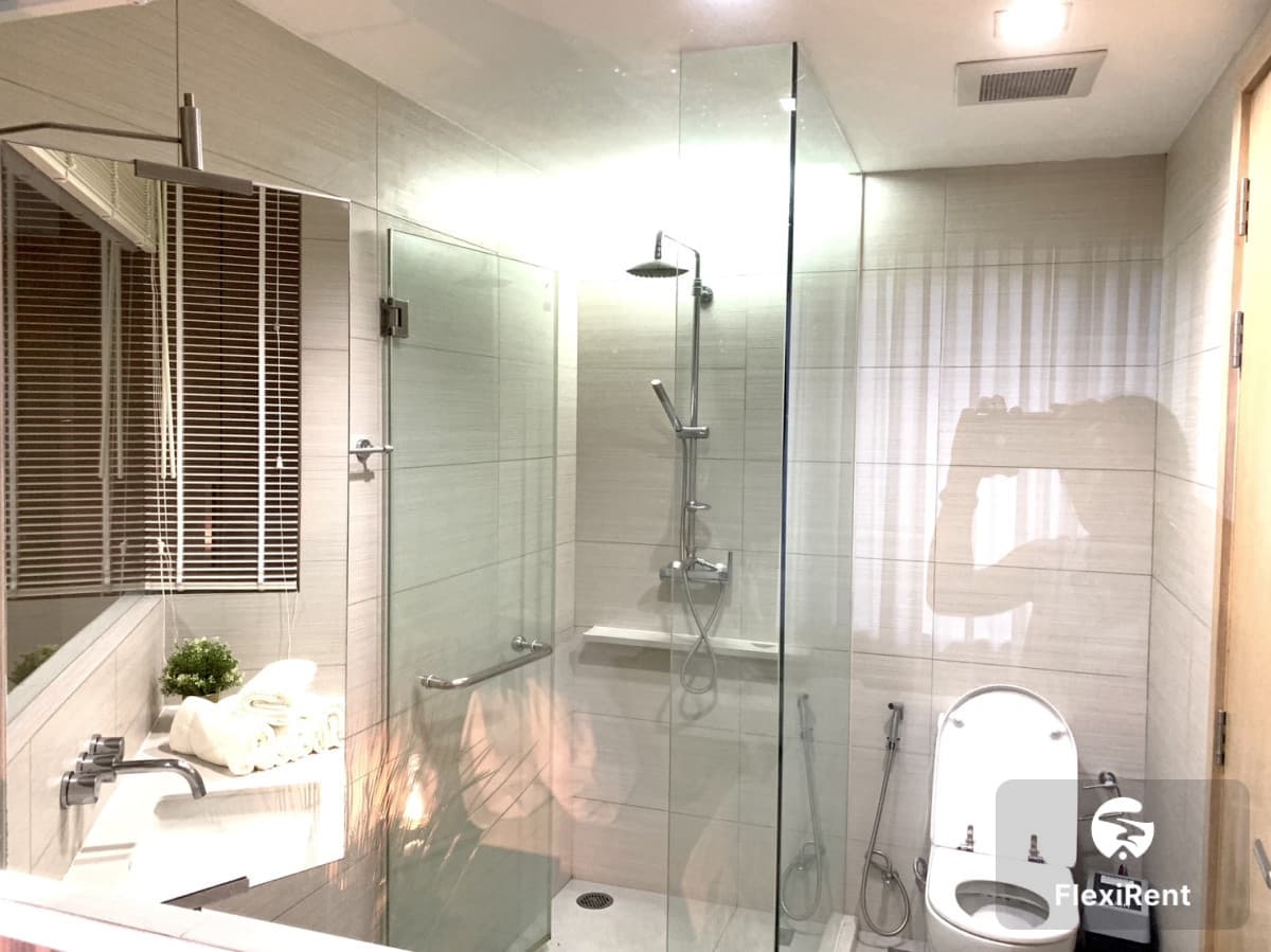 Siri @ Sukhumvit photo #14