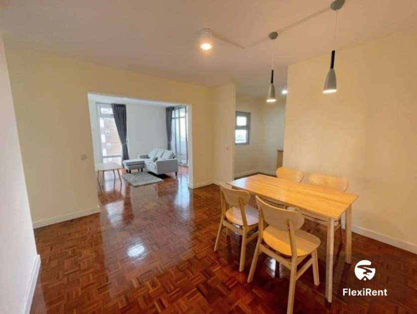 Riviera Up Condominium Image 4