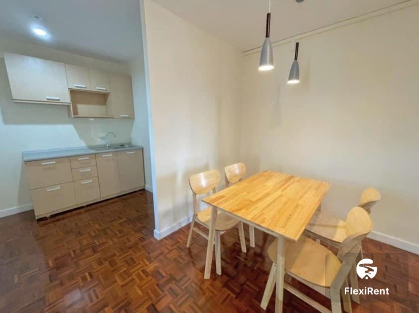 Riviera Up Condominium Image 5