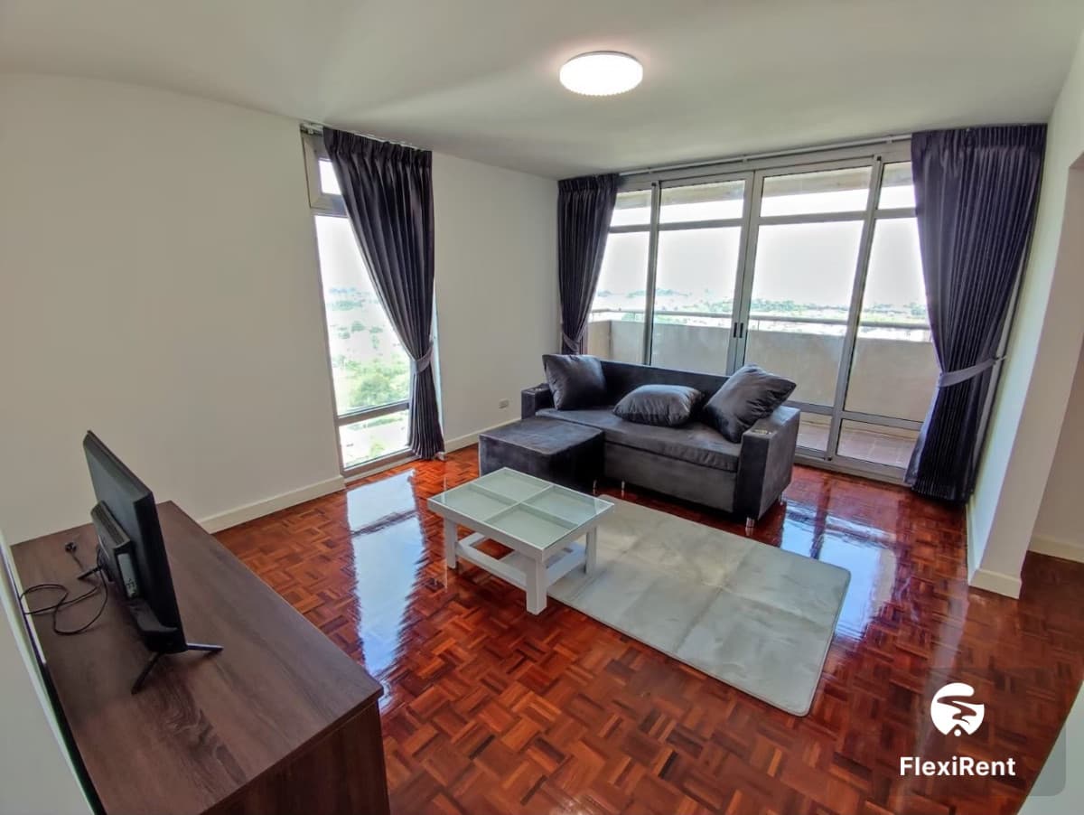 Riviera Up Condominium Image 3