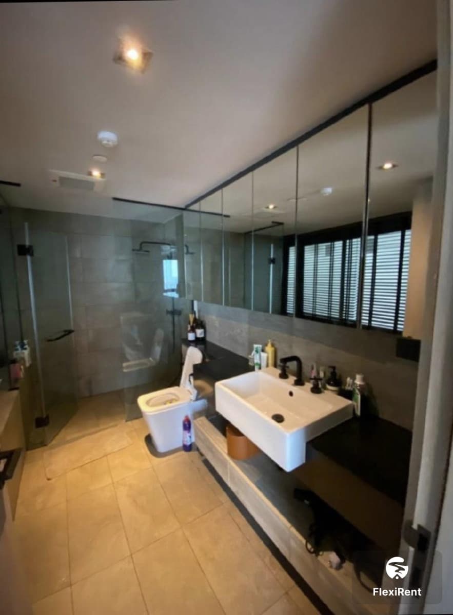 The Lofts Asoke photo #9