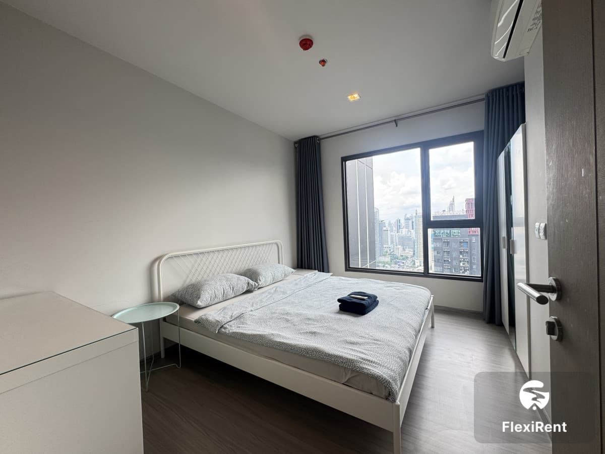 Life Asoke - Rama 9 Image 1