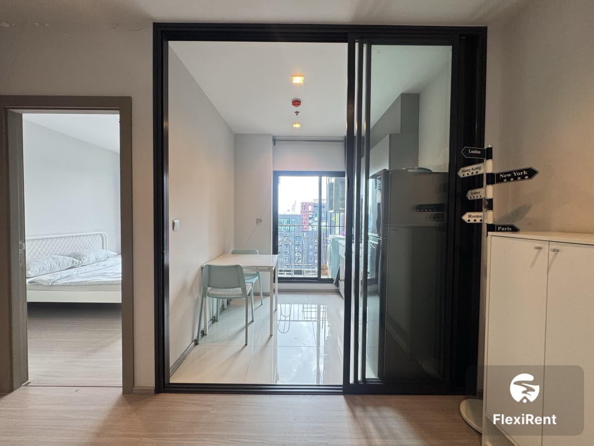 Life Asoke - Rama 9 photo #6