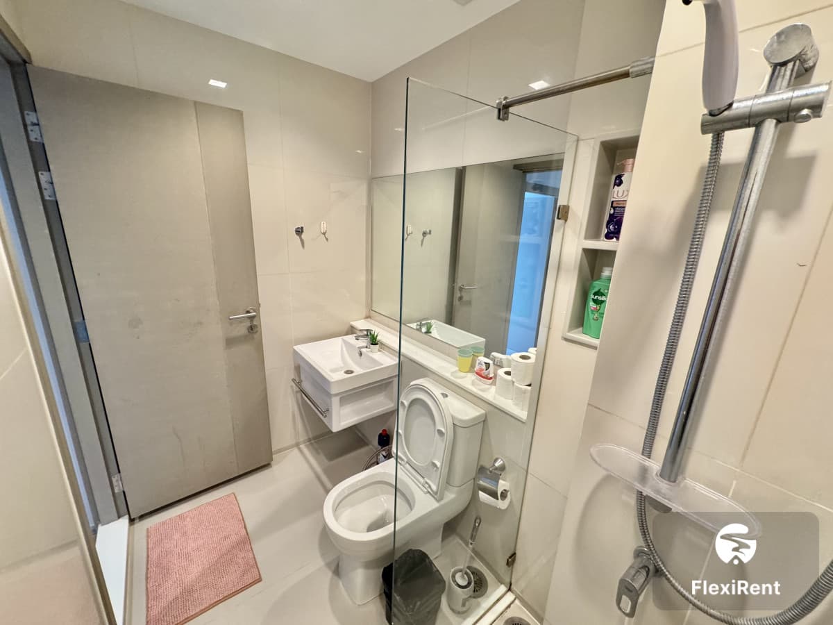 Life Asoke - Rama 9 photo #27